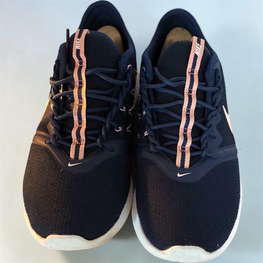 Nike Viale Womens Running Shoes Midnight Navy Washed Coral AT4345-400 Size 9.5